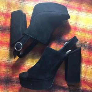 Steve Madden black heels